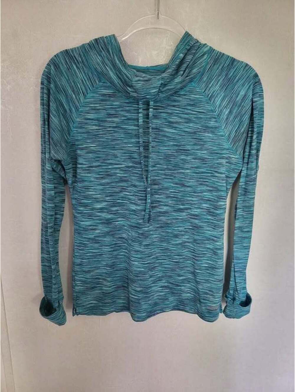 Avia Hooded Workout Top  Size Small